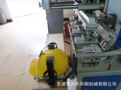 S4S四色穿梭印工作帽 革新印刷工藝，力天機械領航行業新紀元